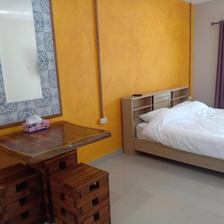 Mem Homestay Chumphon Eksteriør billede