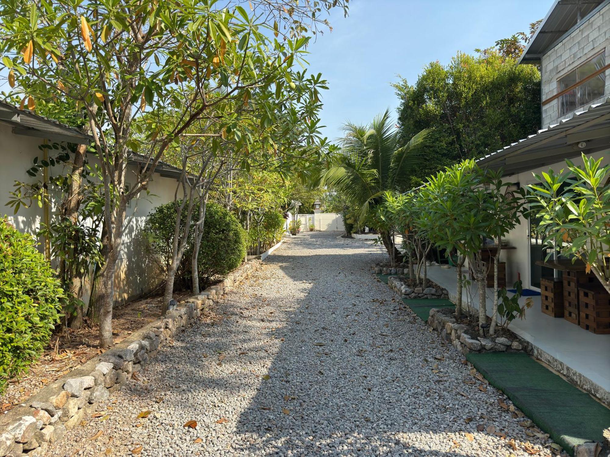 Mem Homestay Chumphon Eksteriør billede